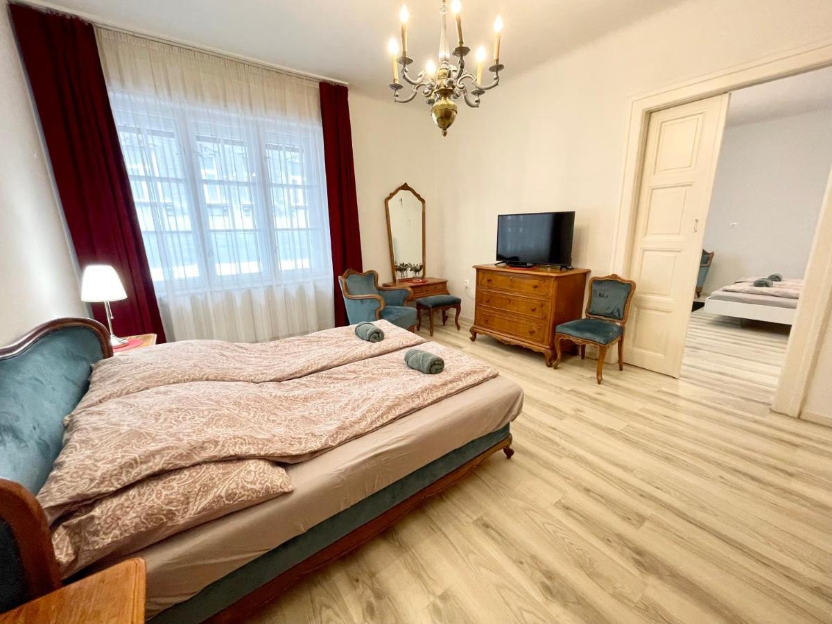 Mehdi Residence 1 Budapest Luaran gambar