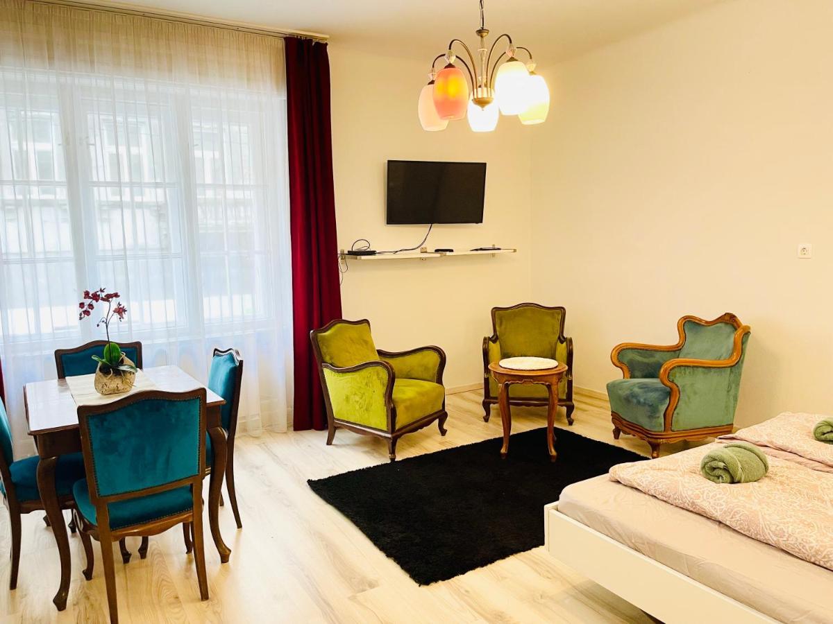 Mehdi Residence 1 Budapest Luaran gambar