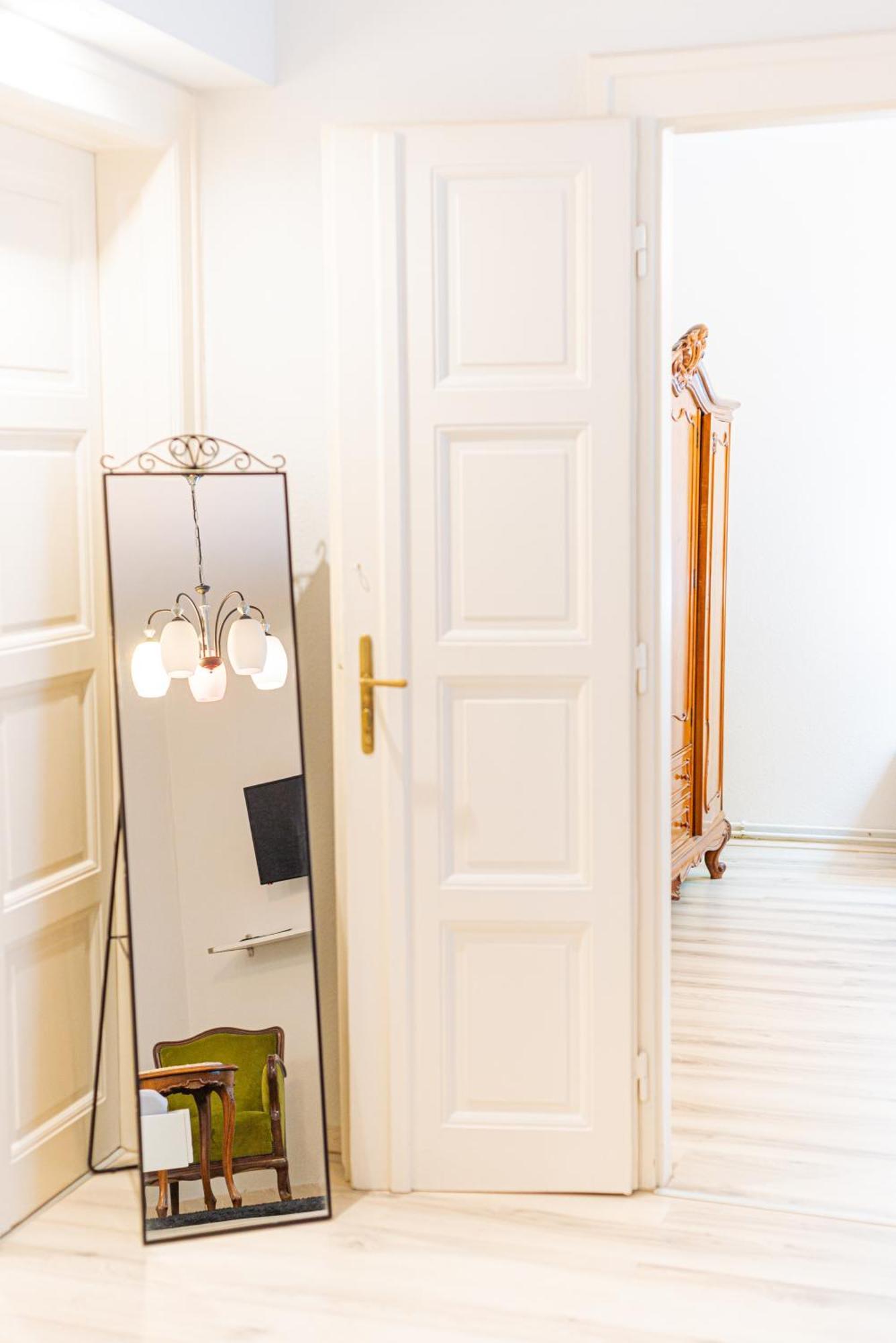 Mehdi Residence 1 Budapest Luaran gambar